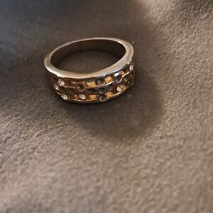 Elegant Gold and Silver Women's Ring